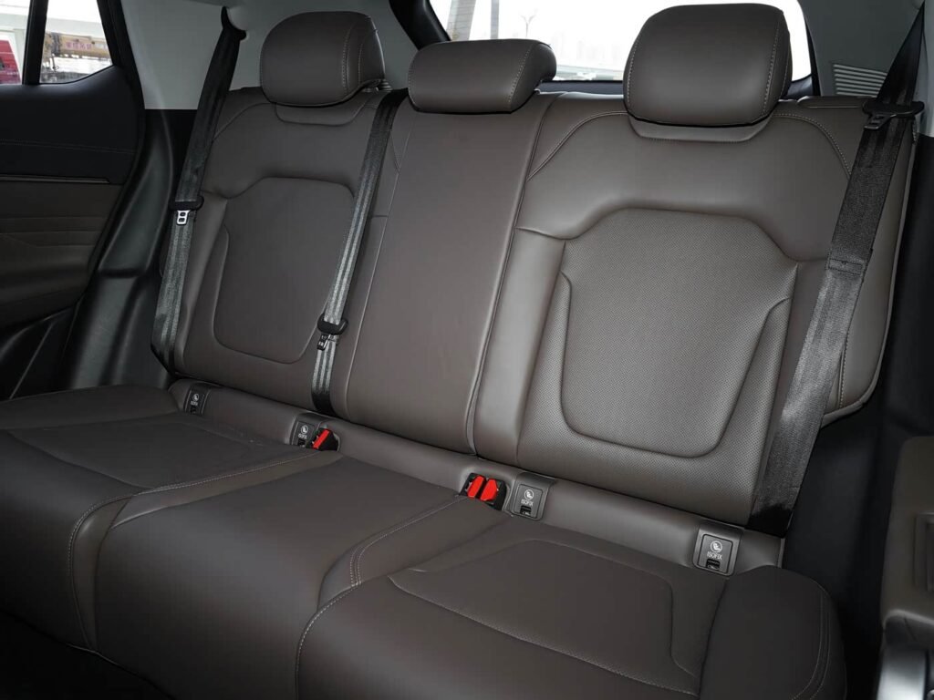 1400x1050 autohomecar chxohmx63ycad47jacedy1 bdse768